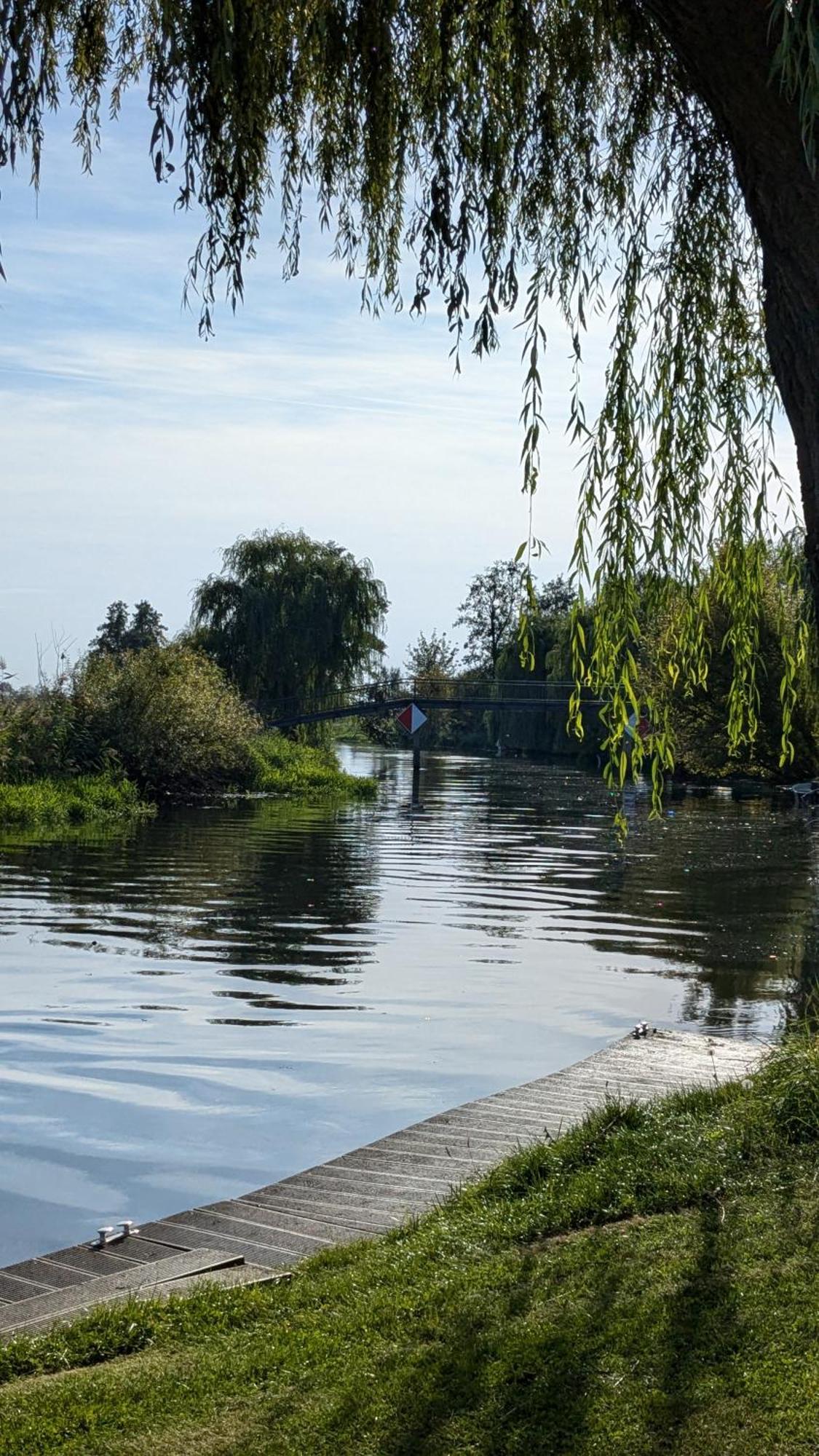 Spreewaldhaeuser Golinski Mit Kamin Am Neuendorfer See Alt Schadow Exteriér fotografie