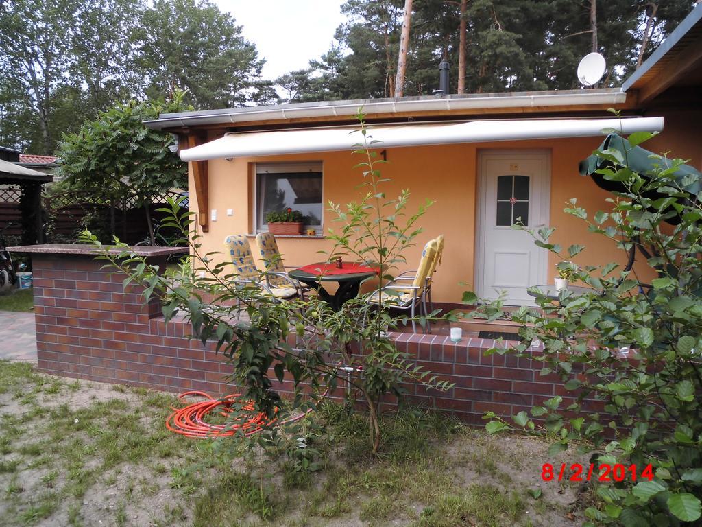 Spreewaldhaeuser Golinski Mit Kamin Am Neuendorfer See Alt Schadow Exteriér fotografie